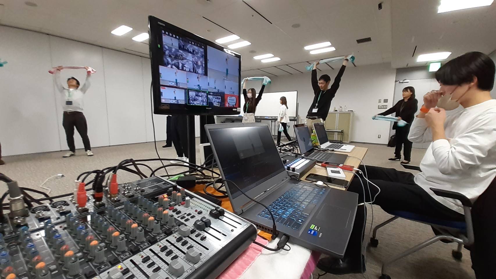 全国870拠点を繋いだ健康イベントの配信企画運営